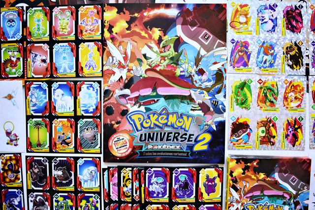. 1 Álbum: Pokémon Universe 2: Álbum Completo A Pegar [Enciclopedia] foto 1